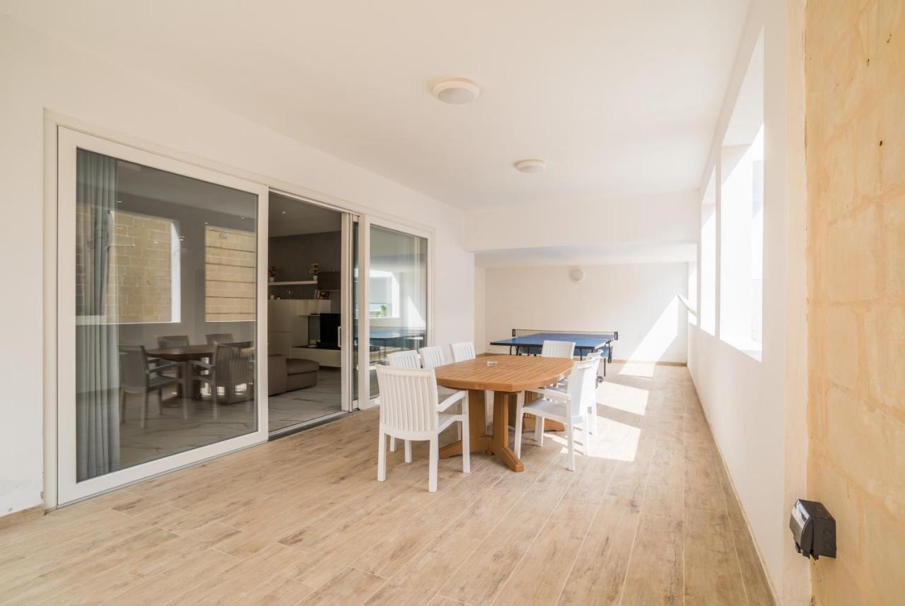 The Sea-Bank Villa Apartments Marsaskala Exteriör bild