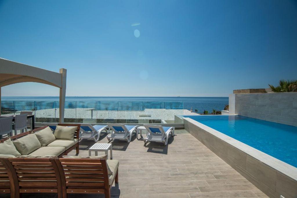 The Sea-Bank Villa Apartments Marsaskala Exteriör bild