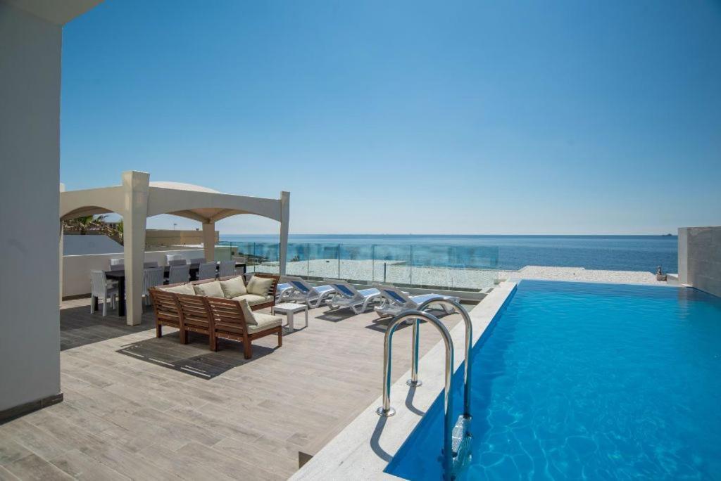 The Sea-Bank Villa Apartments Marsaskala Exteriör bild
